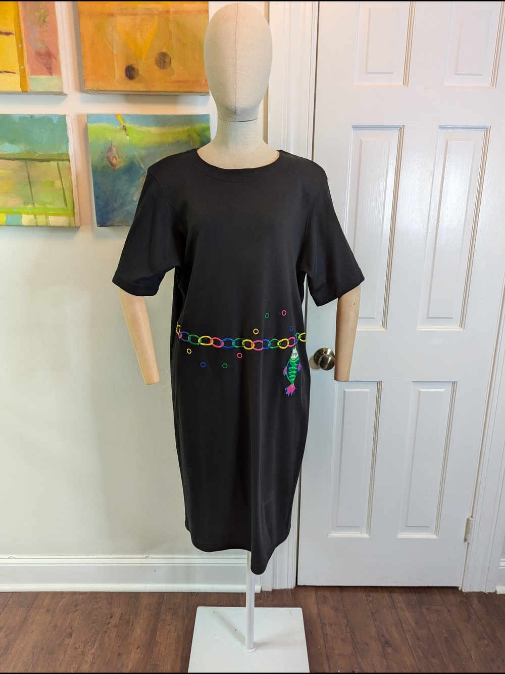 Vintage 80s 90s Black Short-Sleeve Shift Dress with Colorful Embroidery Detail
